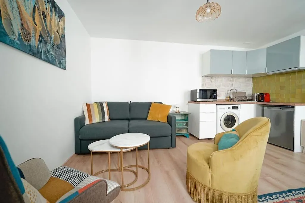 Apartment Doorman Best Studio In 12Th Paris
